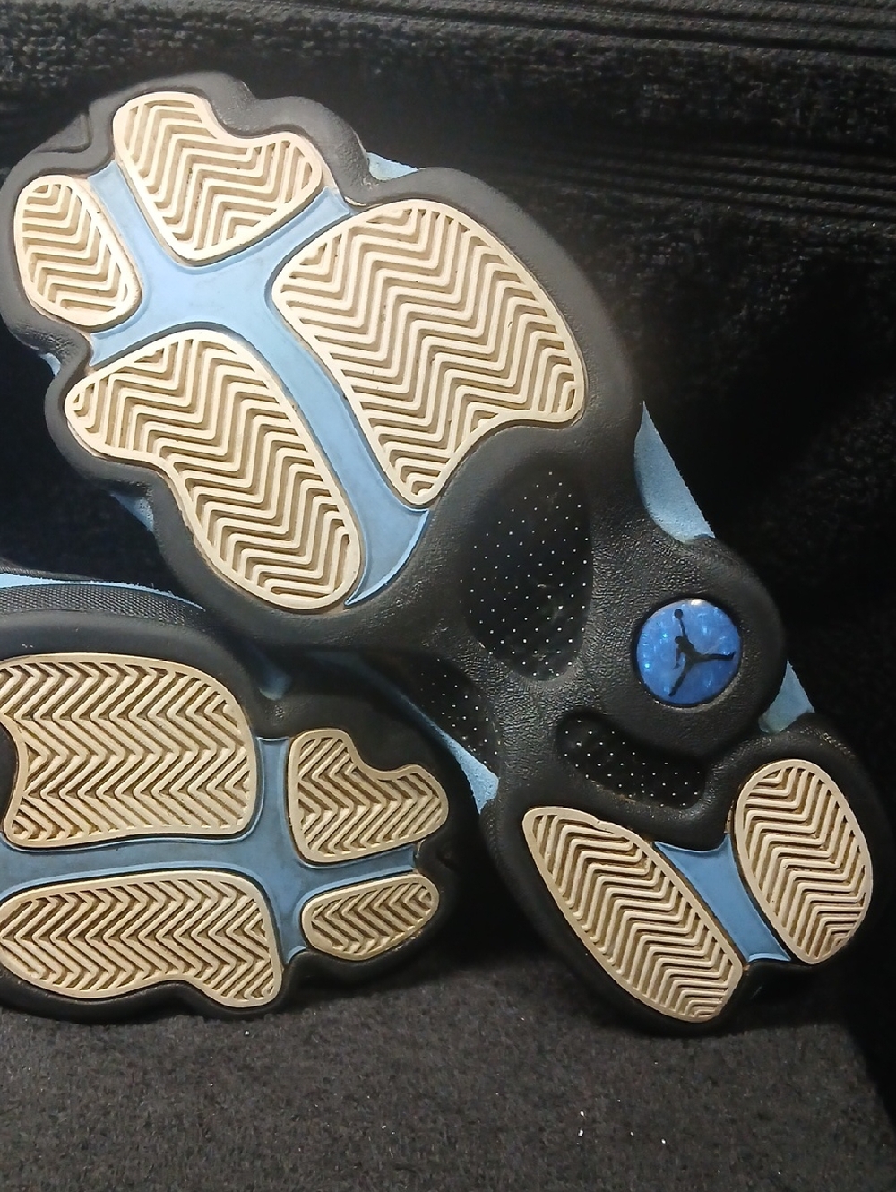 Air Jordan Retro 13 "BLACK UNIVERSITY BLUE" .Mens Size-9 100% AUTHENTIC! - Picture 9 of 12